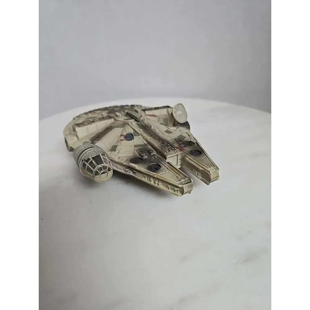 Star Wars Millennium Falcon Battle Damage Hasbro 2002 LFL Micro Machines 7 inch